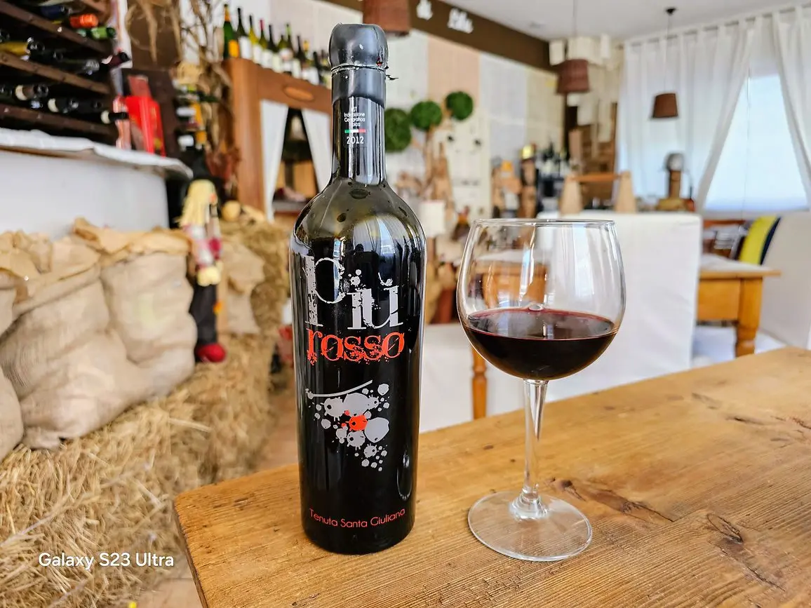 Ho assaggiato vino imbevibile, lo dico o non lo dico