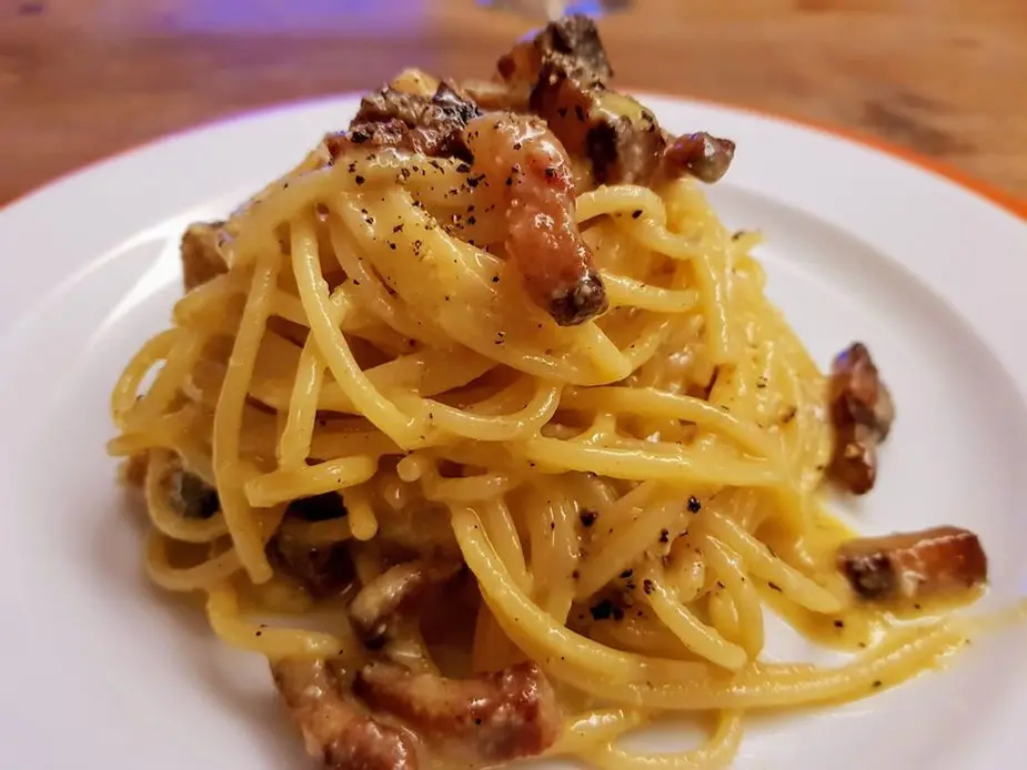 Ricetta-Spaghetti alla Carbonara