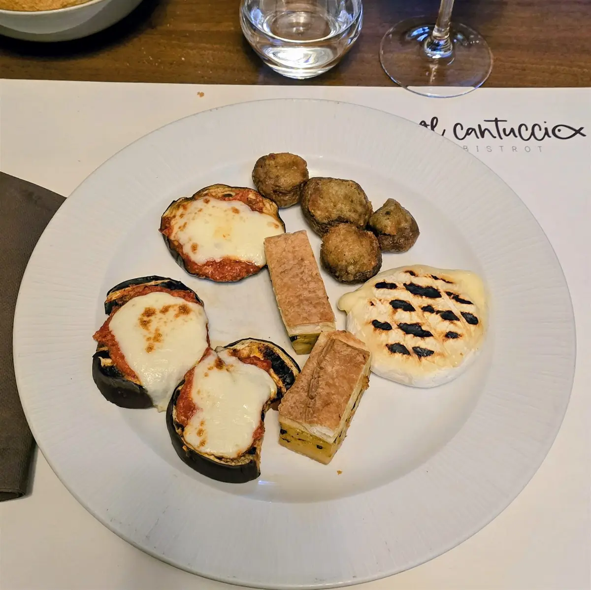 Saperi del Cortile: Gli Intrecci del Cantuccio, un abbraccio di sapori