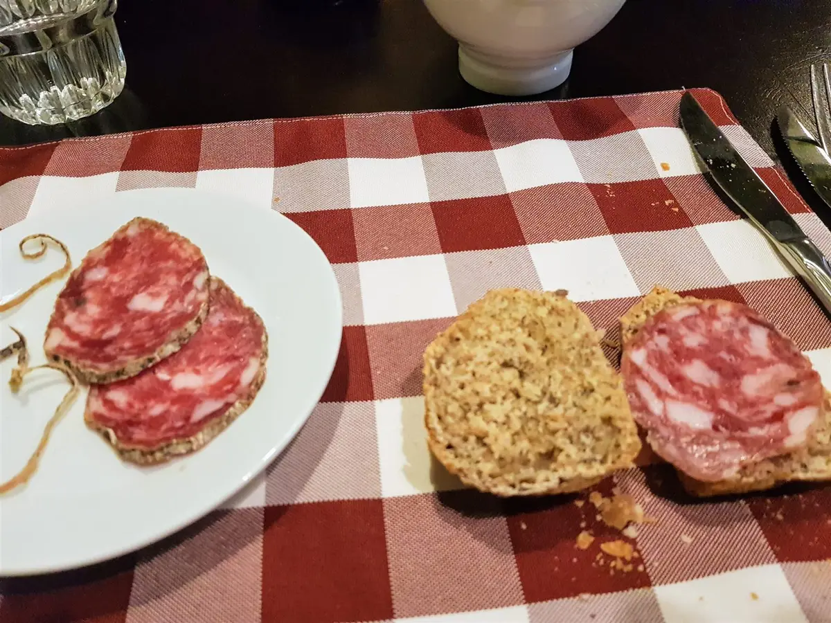 Dove mangiare a Pavia: Trattoria Angolo di Casa tra eccellenze e "Note Dolenti" (Voto: 30)