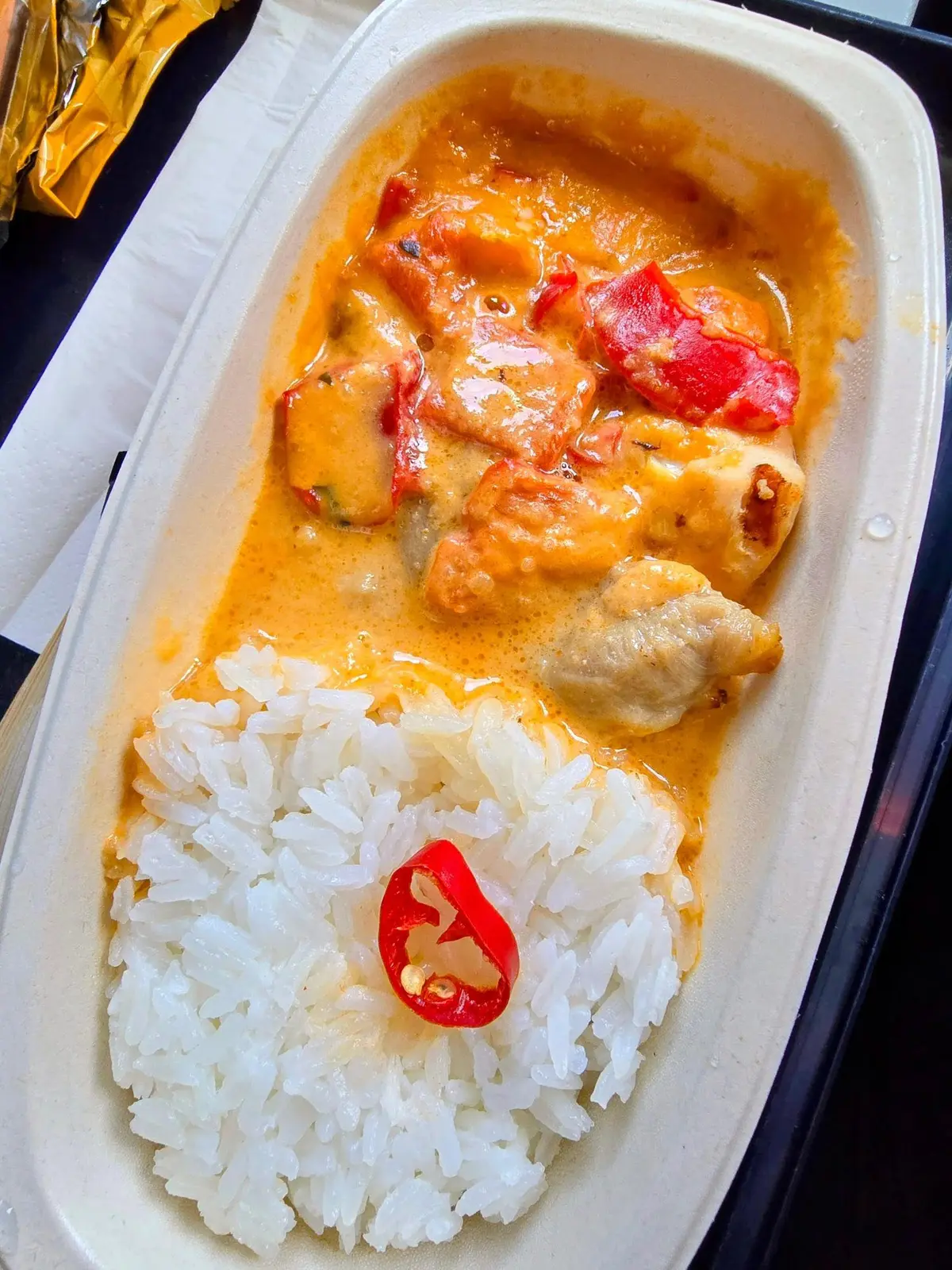 Riso al curry Delta Airlines — volo per New York