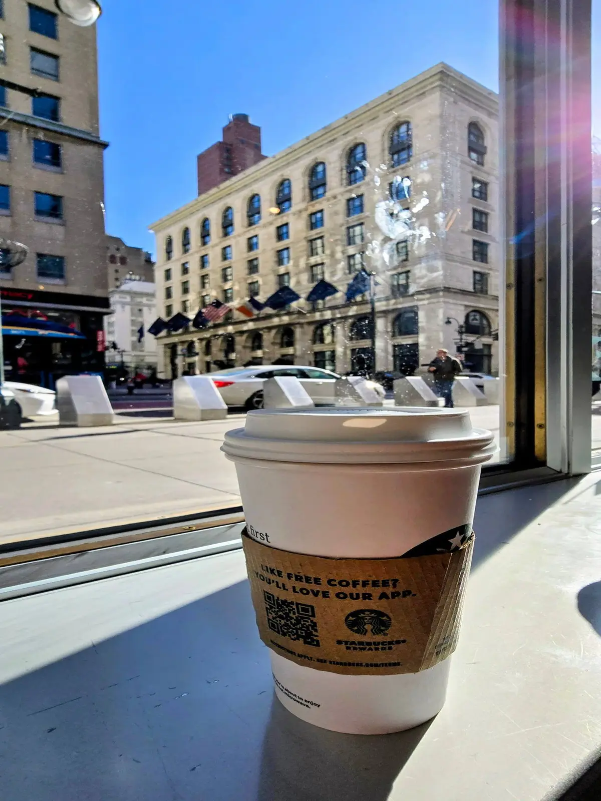Starbucks Manhattan — caffè da vulcano in attività