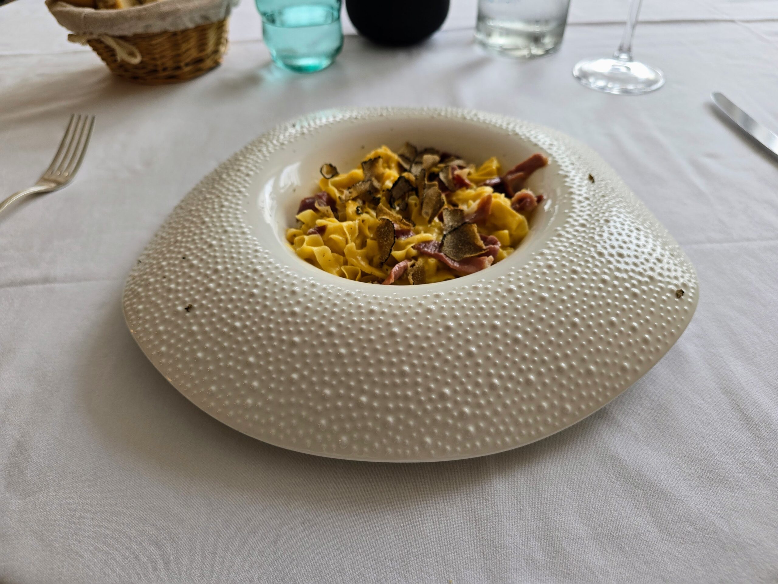 Tagliatelle crudo e tartufo: Le Betulle, Rovigo